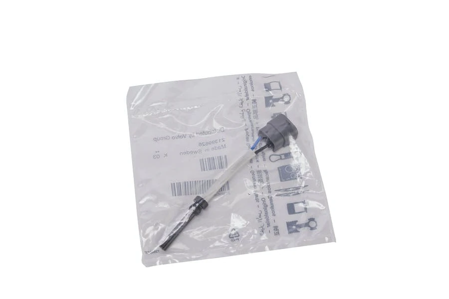 Volvo Mack Coolant Level Sensor Volvo - 21399626